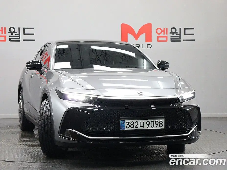 Toyota Crown 2025 2.5 автомат (гидро), фото 3