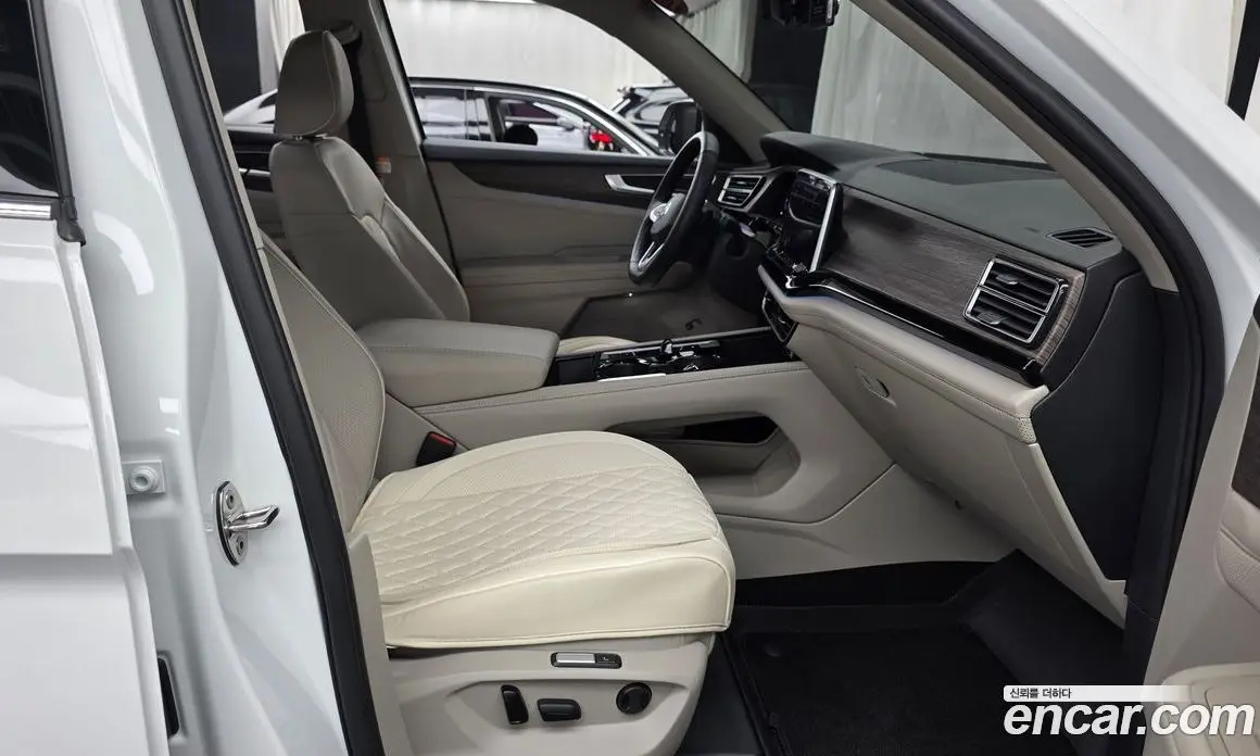 Volkswagen Atlas 2025 2.0 автомат (гидро), фото 16