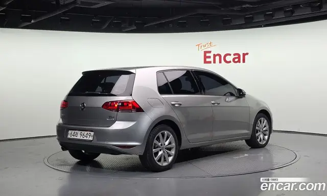 Volkswagen Golf 2015 1.6 автомат (гидро), миниатюра 2 Volkswagen Golf 2015 1.6 автомат (гидро), миниатюра 2