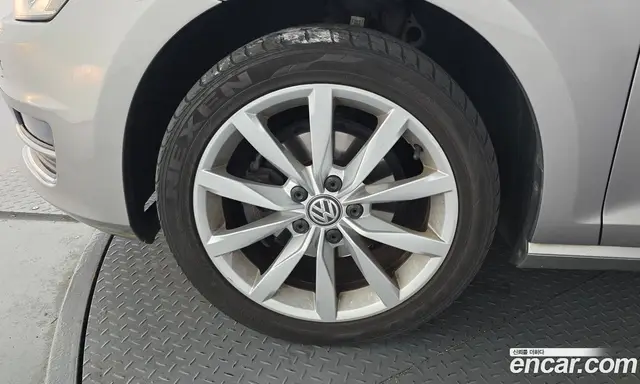 Volkswagen Golf 2015 1.6 автомат (гидро), миниатюра 5 Volkswagen Golf 2015 1.6 автомат (гидро), миниатюра 5