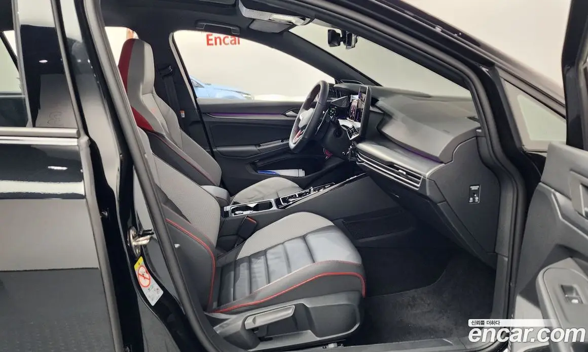 Volkswagen Golf 2025 2.0 автомат (гидро), фото 15