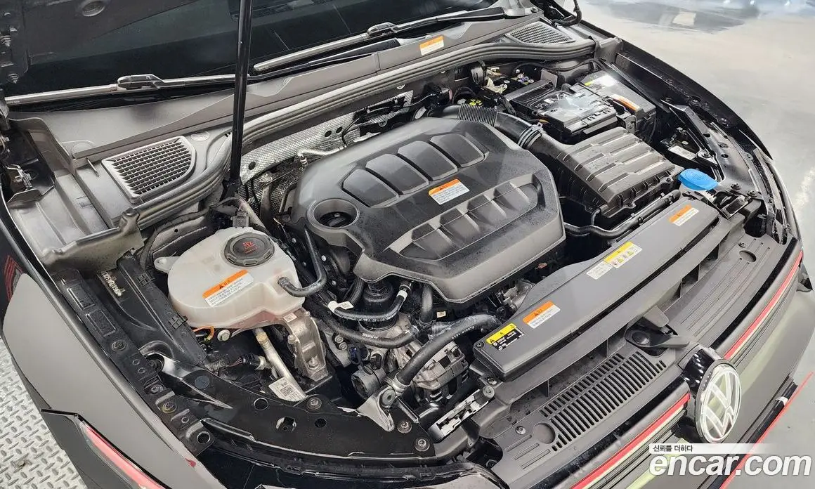 Volkswagen Golf 2025 2.0 автомат (гидро), фото 5