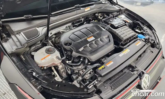 Volkswagen Golf 2025 2.0 автомат (гидро), миниатюра 5