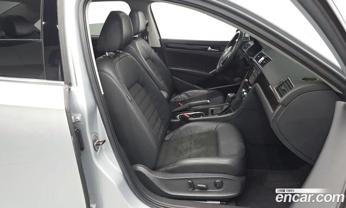 Volkswagen Passat 2014 2.0 автомат (гидро), фото 16