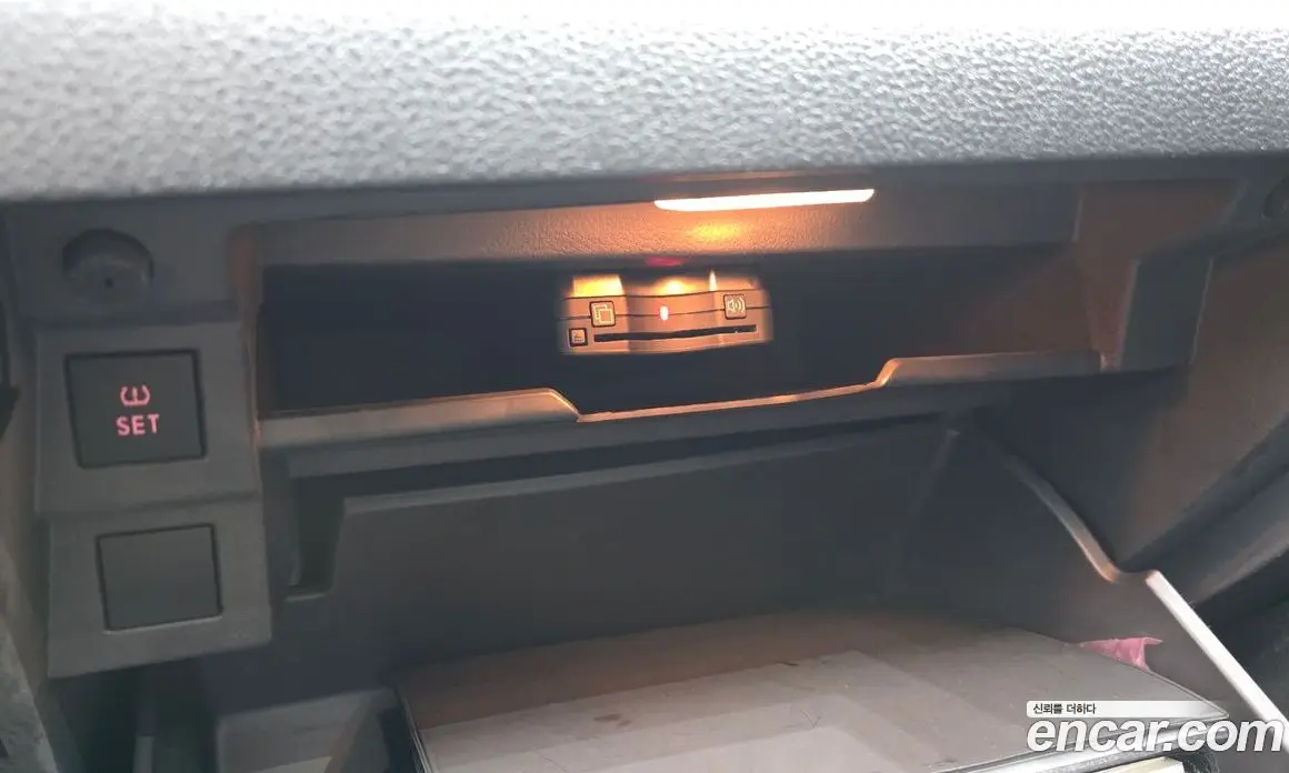Volkswagen Passat 2014 2.0 автомат (гидро), фото 28