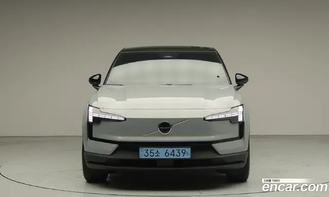 Volvo EX30 2025 0.2 автомат (гидро), миниатюра 2