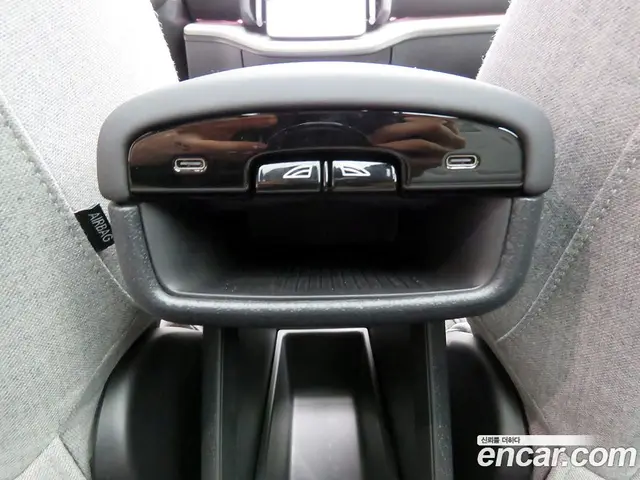 Volvo EX30 2025 0.2 автомат (гидро), миниатюра 12