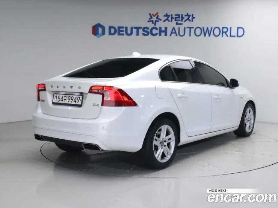 Volvo S60 2015 2.0 автомат (гидро), фото 4