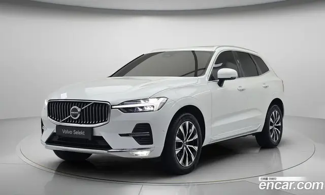Volvo XC60, 2023, 43 147 км