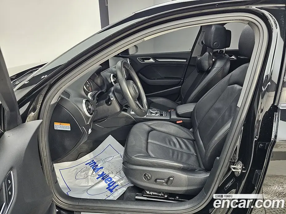 Audi A3 2018 2.0 автомат (гидро), фото 8