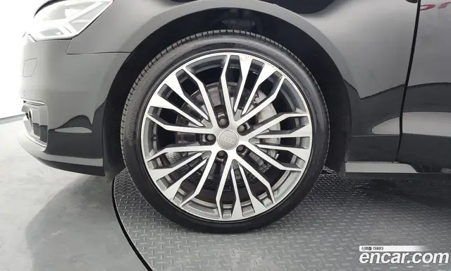 Audi A6 2015 3.0 автомат (гидро), миниатюра 5
