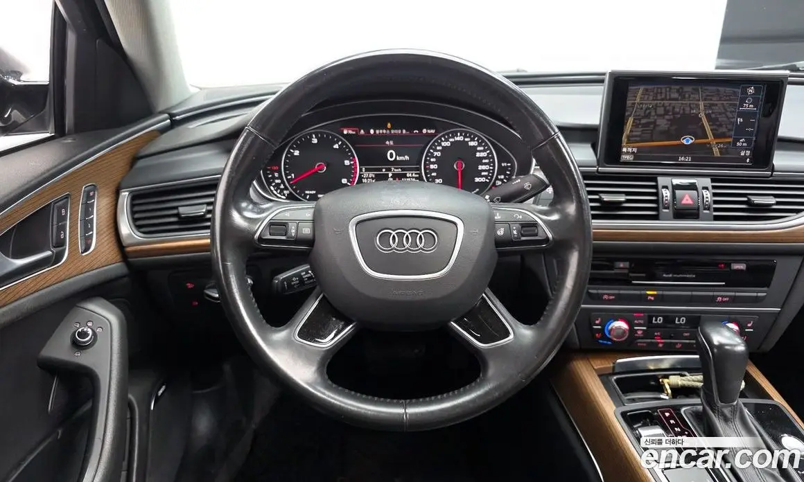 Audi A6 2016 3.0 автомат (гидро), фото 12
