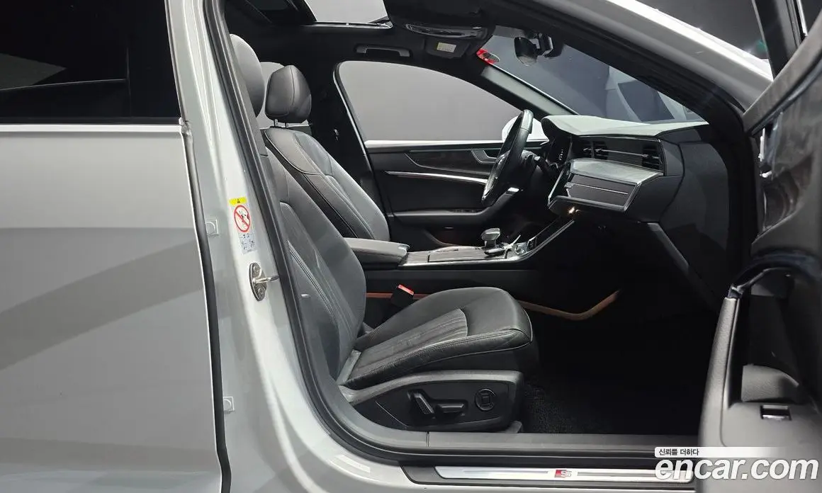 Audi A6 2019 2.0 автомат (гидро), фото 16