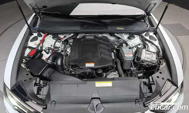 Audi A6 2019 2.0 автомат (гидро), миниатюра 6