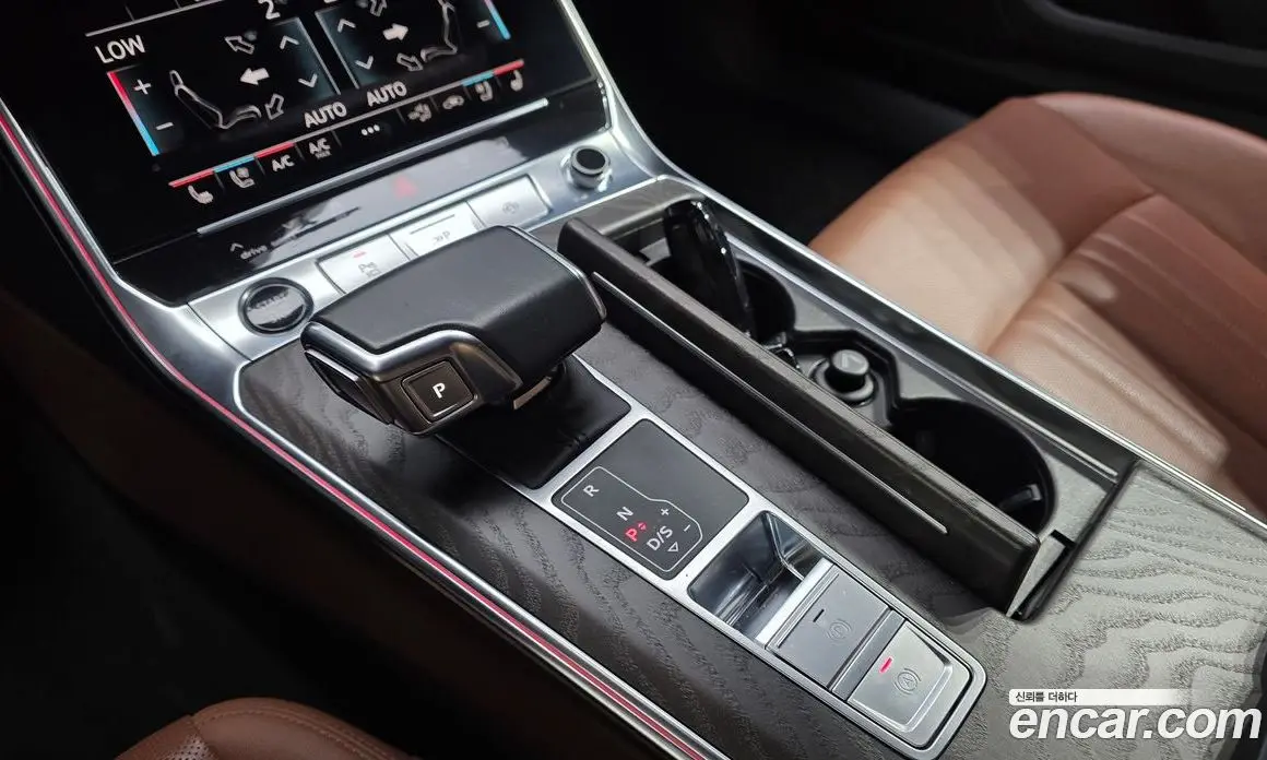 Audi A6 2021 2.0 автомат (гидро), фото 12
