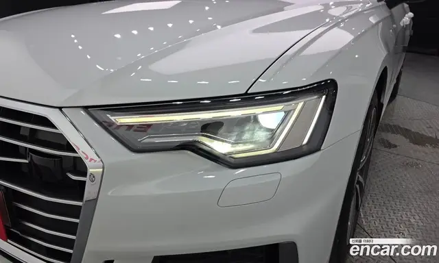 Audi A6 2021 2.0 автомат (гидро), миниатюра 8