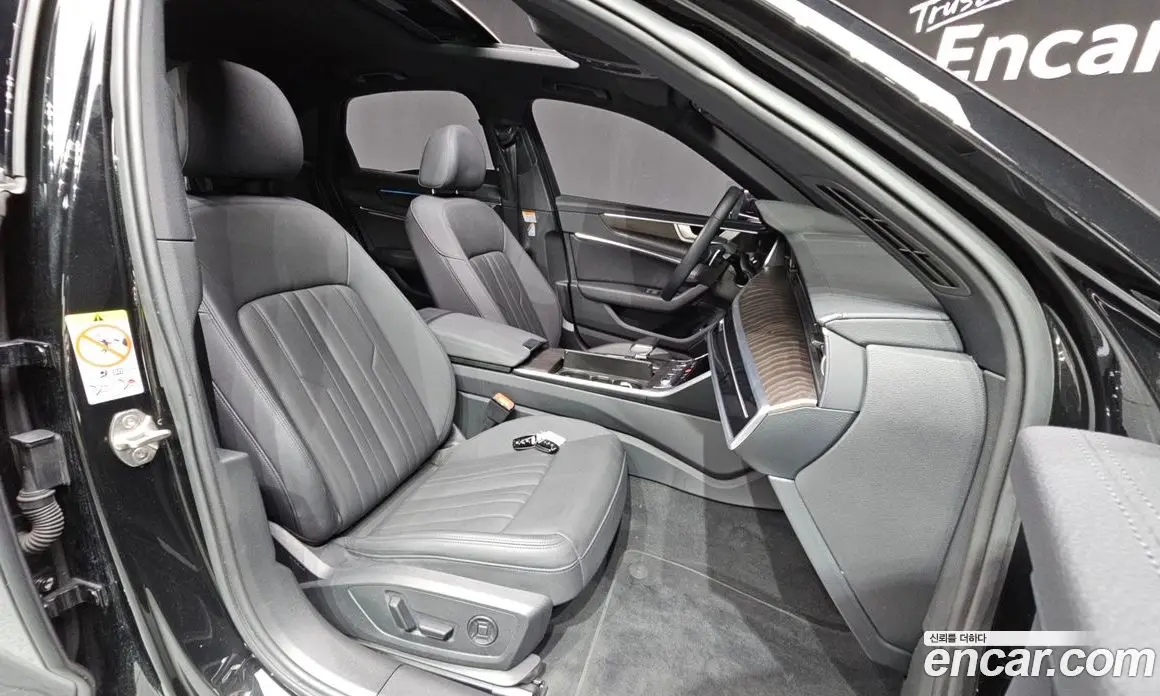 Audi A6 2022 2.0 автомат (гидро), фото 16
