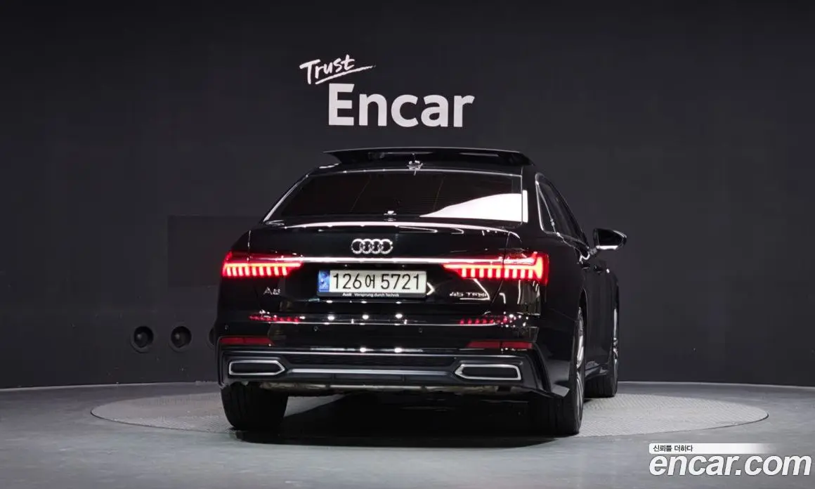 Audi A6 2022 2.0 автомат (гидро), фото 4