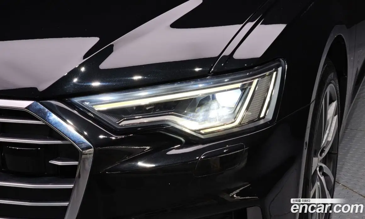 Audi A6 2022 2.0 автомат (гидро), фото 8