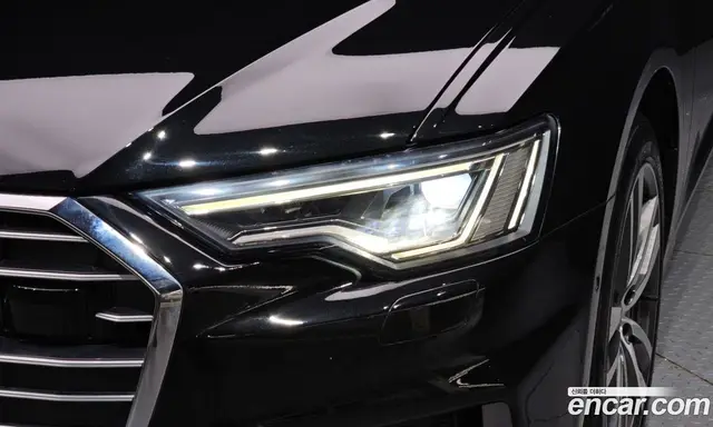 Audi A6 2022 2.0 автомат (гидро), миниатюра 8