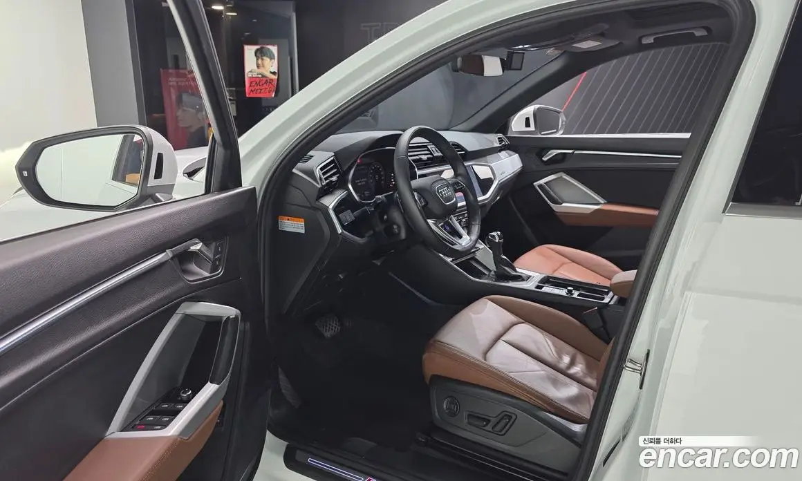 Audi Q3 2022 2.0 автомат (гидро), фото 13