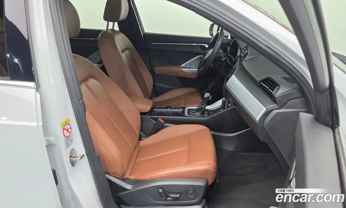 Audi Q3 2022 2.0 автомат (гидро), фото 17