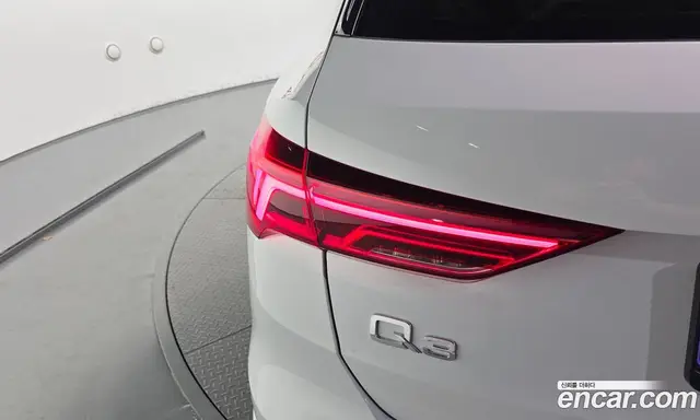 Audi Q3 2022 2.0 автомат (гидро), миниатюра 9