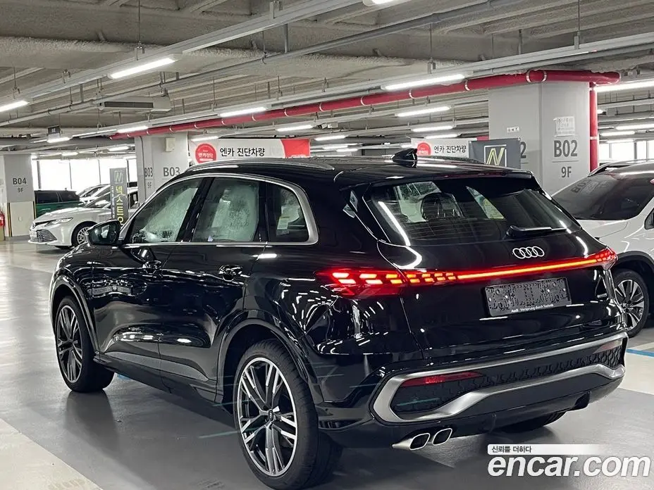 Audi Q5 2026 2.0 автомат (гидро), фото 6