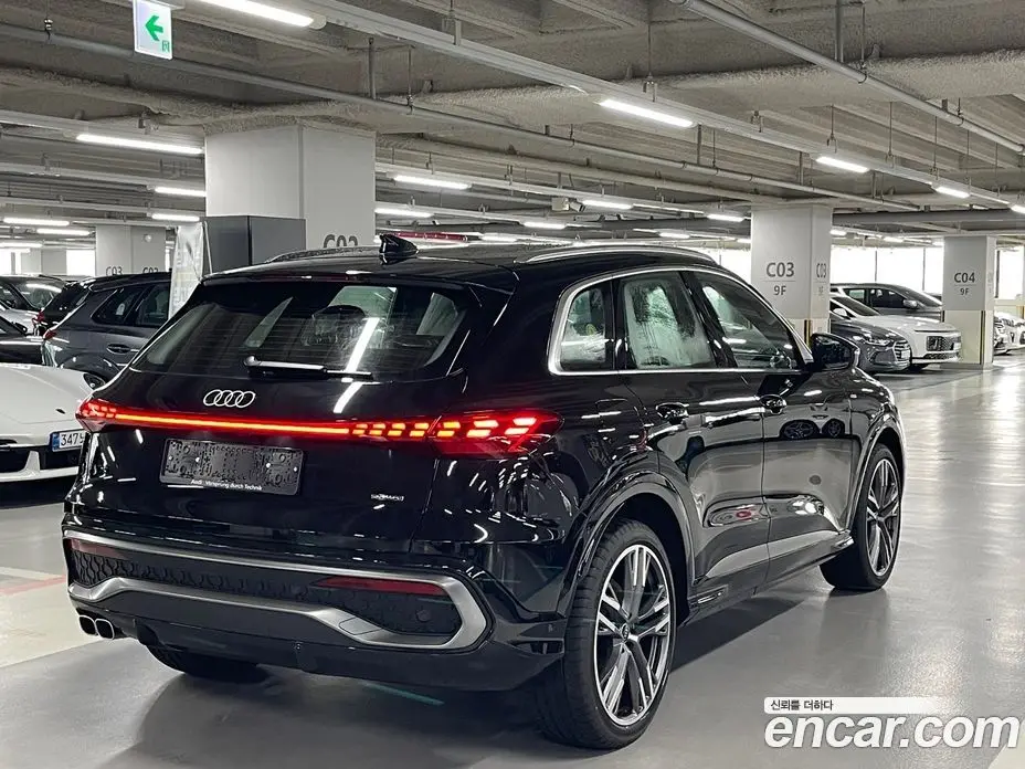Audi Q5 2026 2.0 автомат (гидро), фото 7