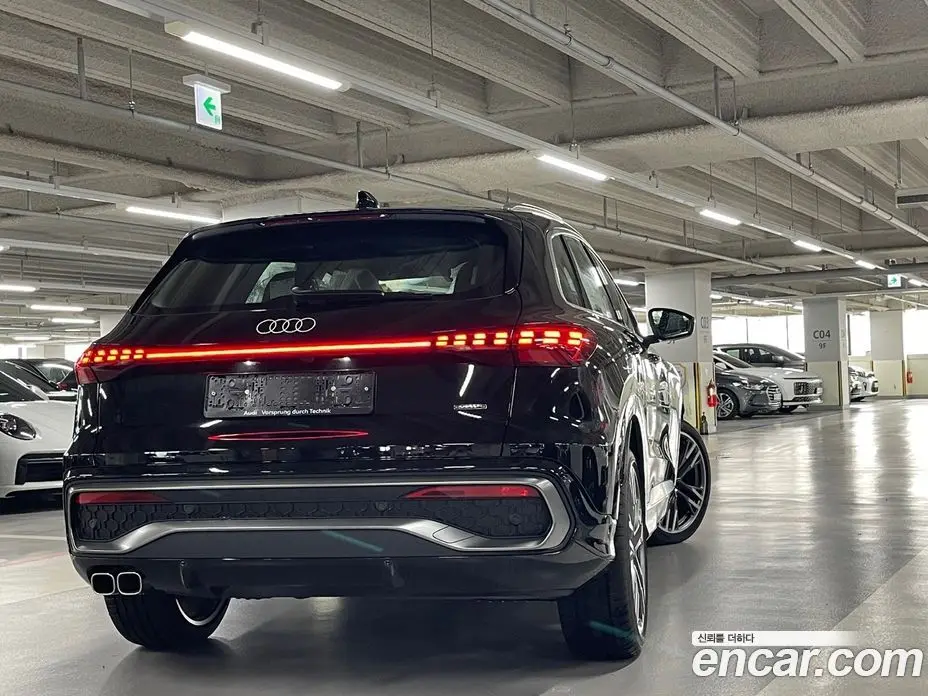 Audi Q5 2026 2.0 автомат (гидро), фото 8