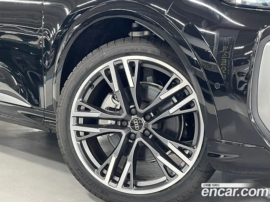 Audi Q5 2026 2.0 автомат (гидро), фото 10