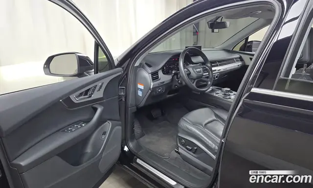 Audi Q7 2019 2.0 автомат (гидро), миниатюра 12