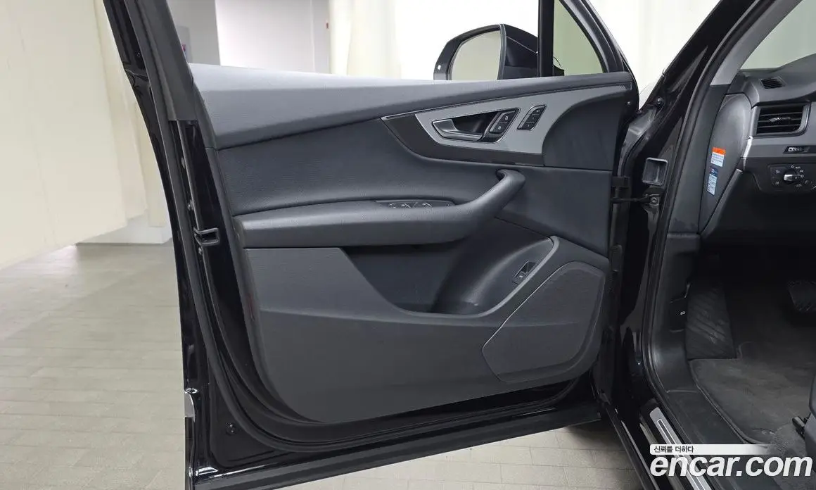 Audi Q7 2019 2.0 автомат (гидро), фото 13