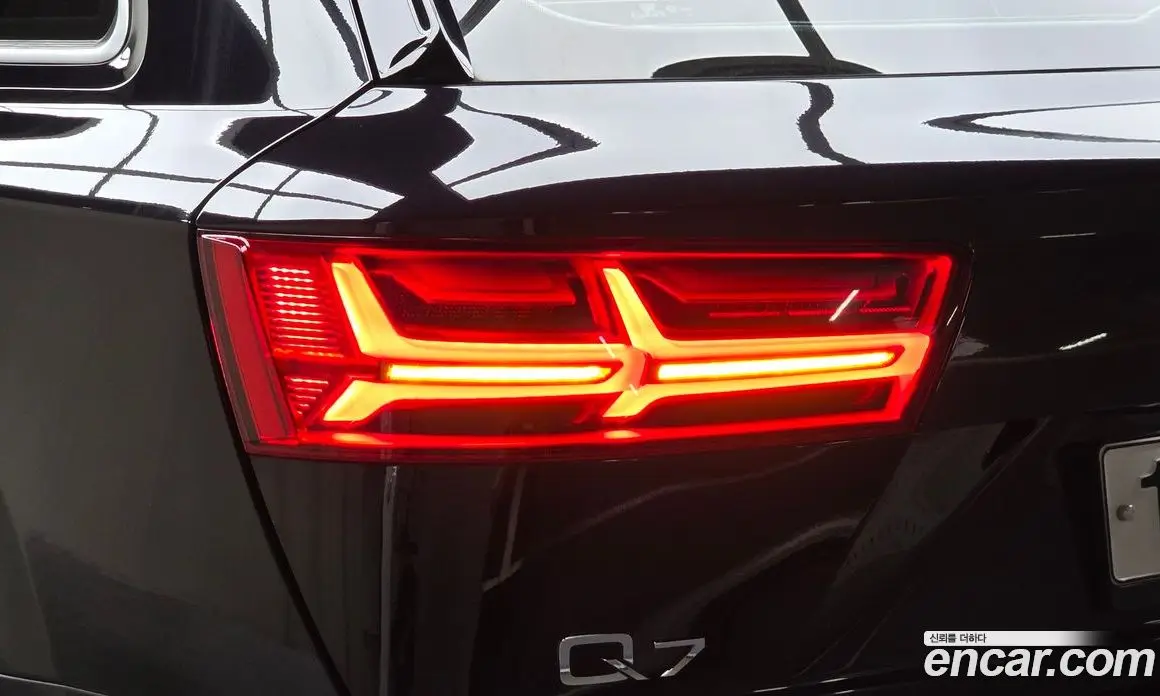 Audi Q7 2019 2.0 автомат (гидро), фото 8