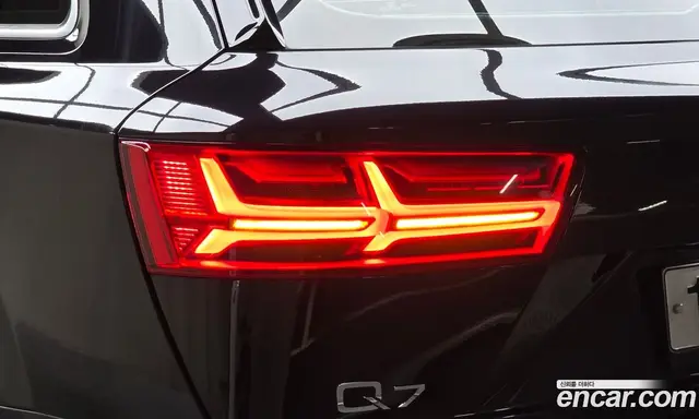 Audi Q7 2019 2.0 автомат (гидро), миниатюра 8