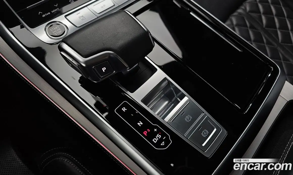 Audi Q8 2021 3.0 автомат (гидро), фото 12