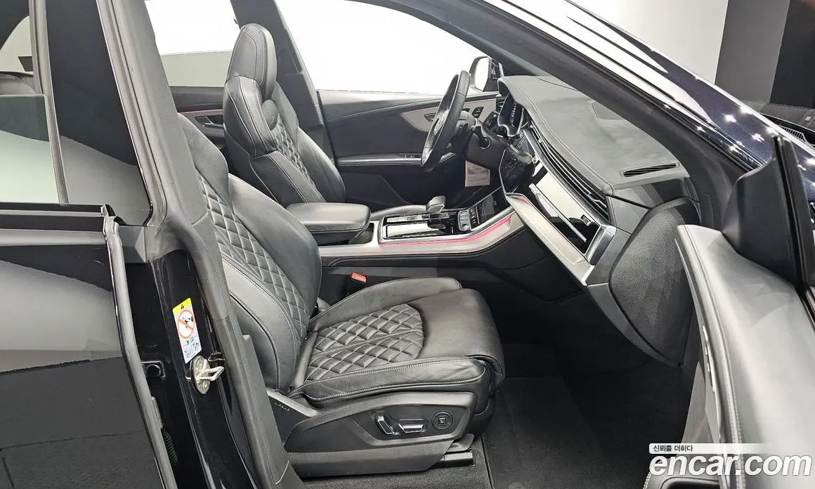 Audi Q8 2021 3.0 автомат (гидро), фото 16