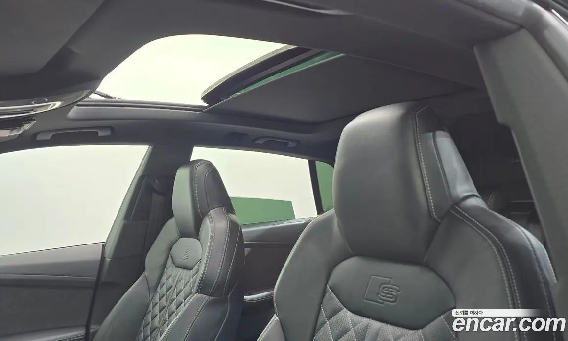 Audi Q8 2022 3.0 автомат (гидро), фото 23