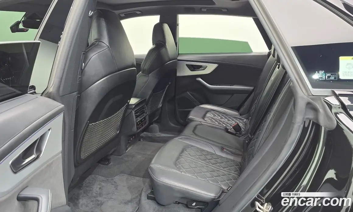 Audi Q8 2022 3.0 автомат (гидро), фото 26