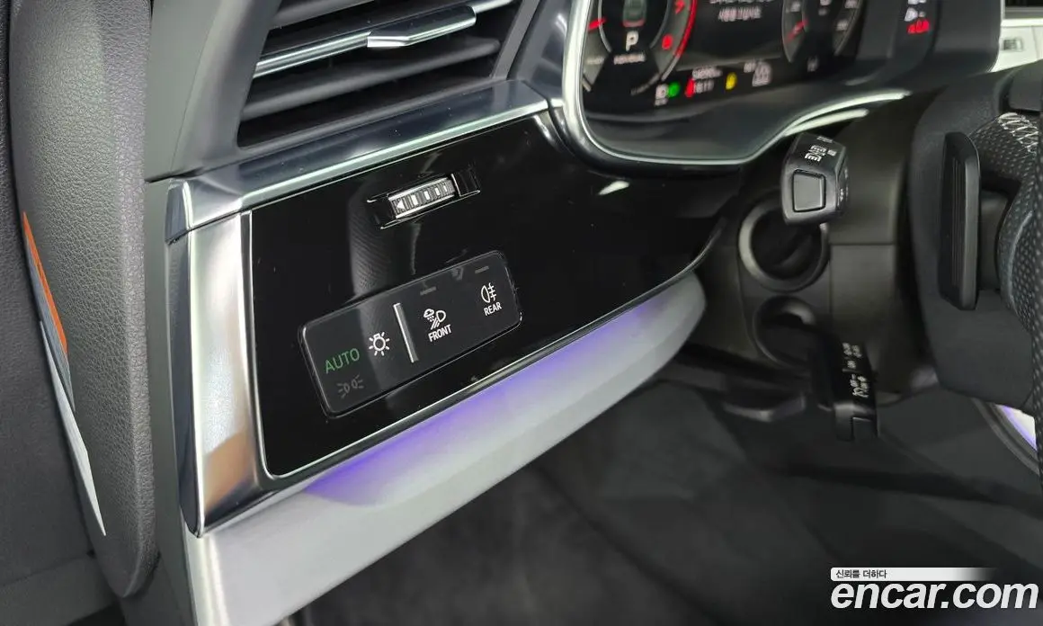 Audi Q8 2022 3.0 автомат (гидро), фото 29