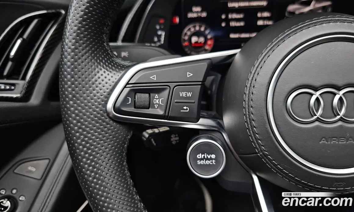 Audi R8 2017 5.2 автомат (гидро), фото 17