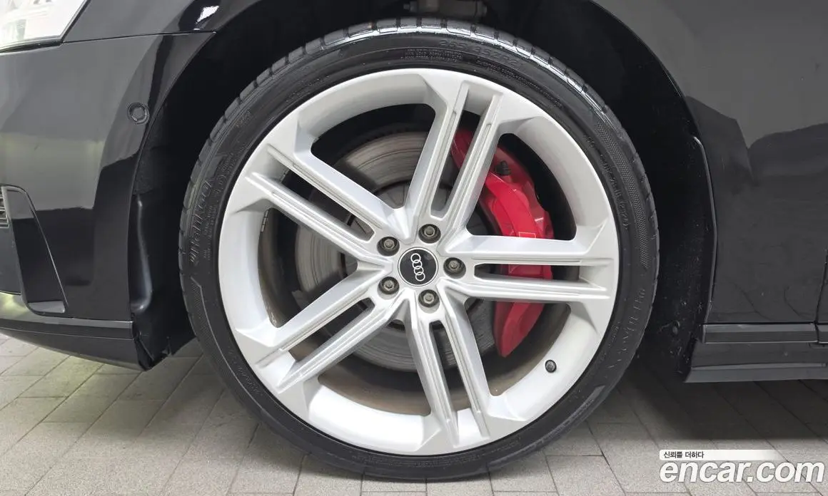 Audi S8 2021 4.0 автомат (гидро), фото 5