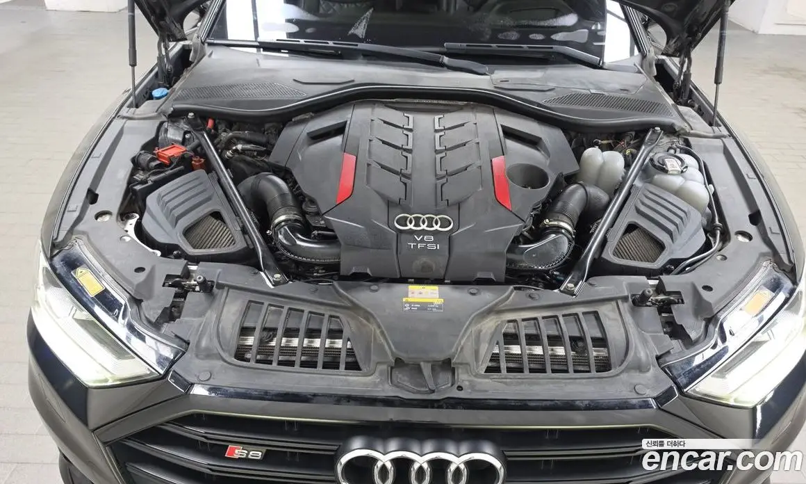 Audi S8 2021 4.0 автомат (гидро), фото 6
