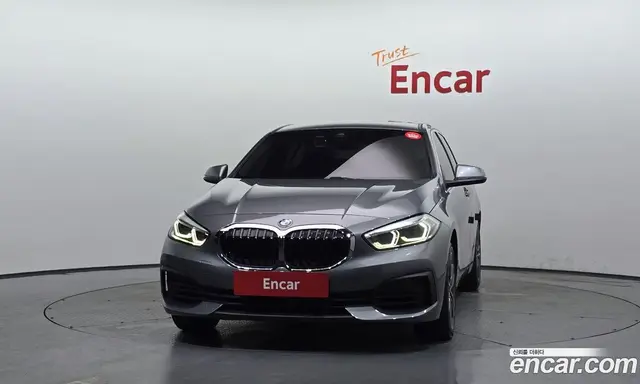 BMW 1 серия 2022 2.0 автомат (гидро), миниатюра 3