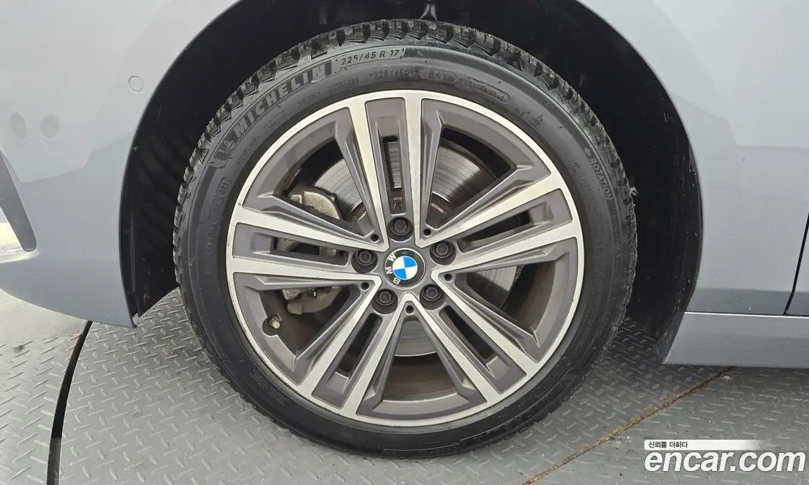 BMW 1 серия 2022 2.0 автомат (гидро), фото 5