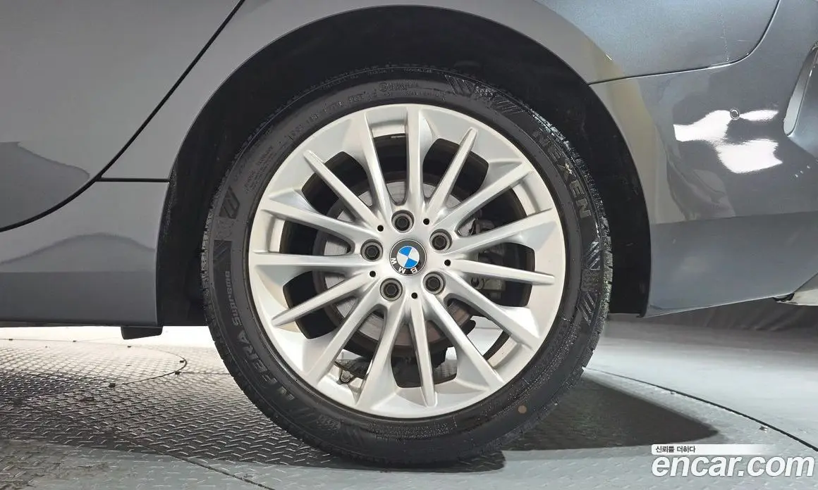 BMW 2 серия 2021 2.0 автомат (гидро), фото 6