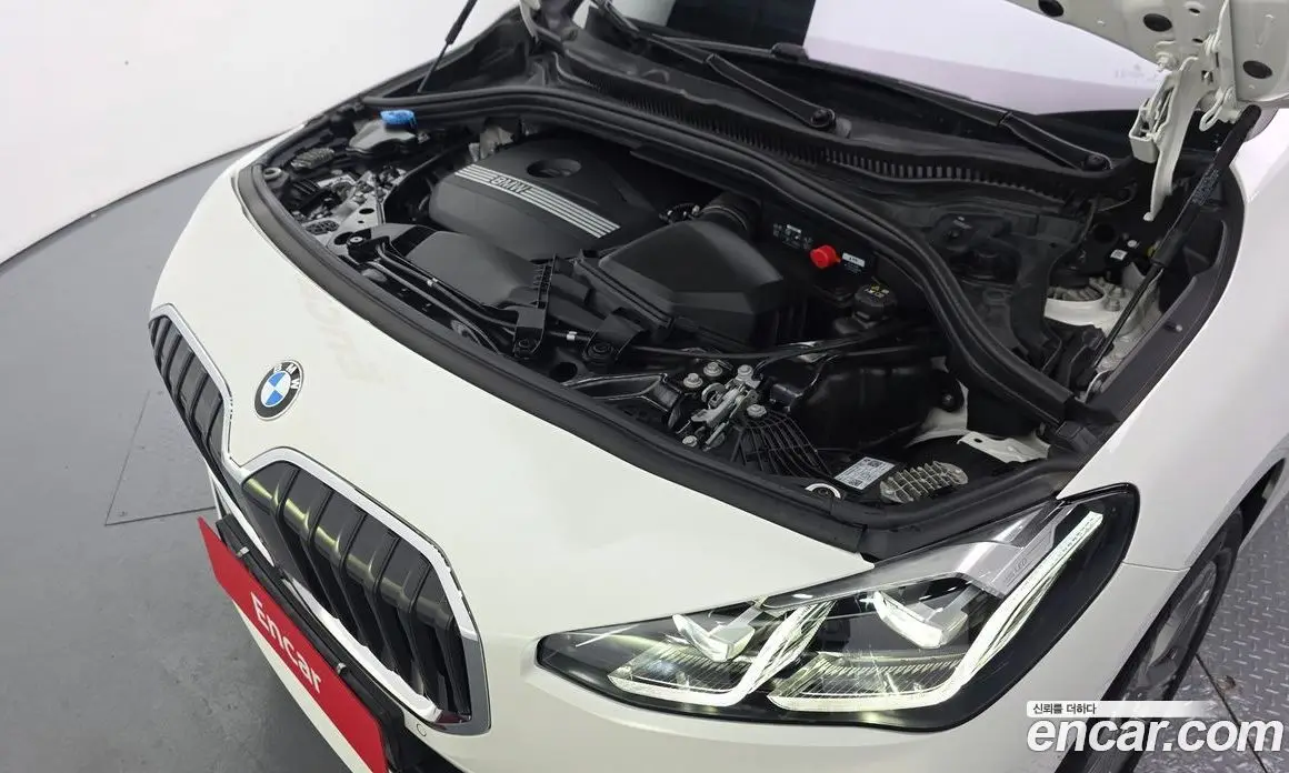 BMW 2 серия 2023 2.0 автомат (гидро), фото 6