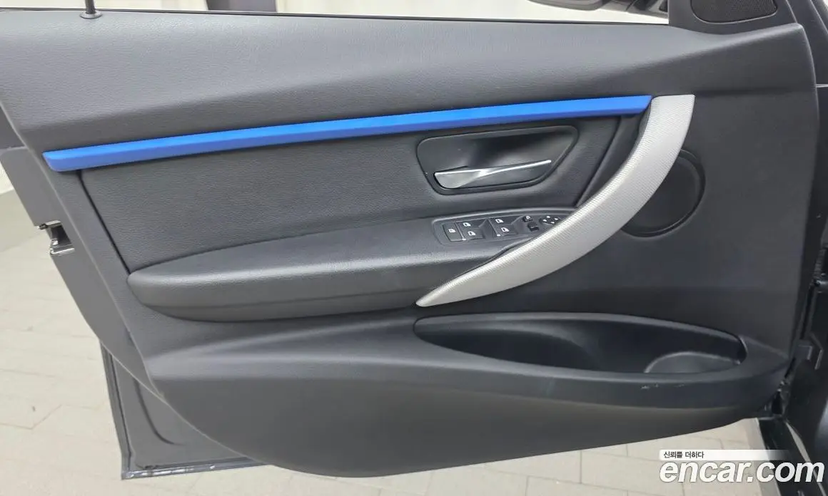 BMW 3 серия 2016 2.0 автомат (гидро), фото 14