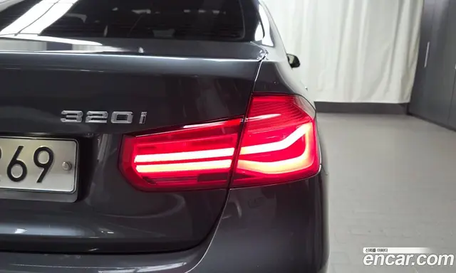 BMW 3 серия 2016 2.0 автомат (гидро), миниатюра 9