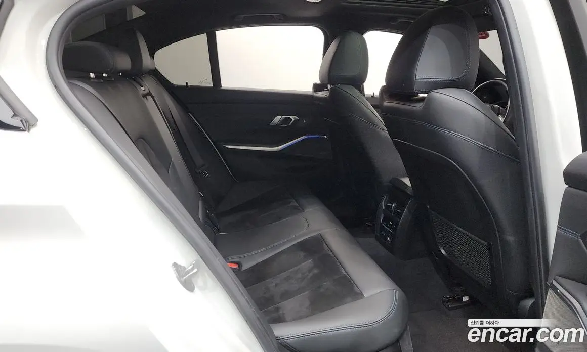 BMW 3 серия 2020 2.0 автомат (гидро), фото 17
